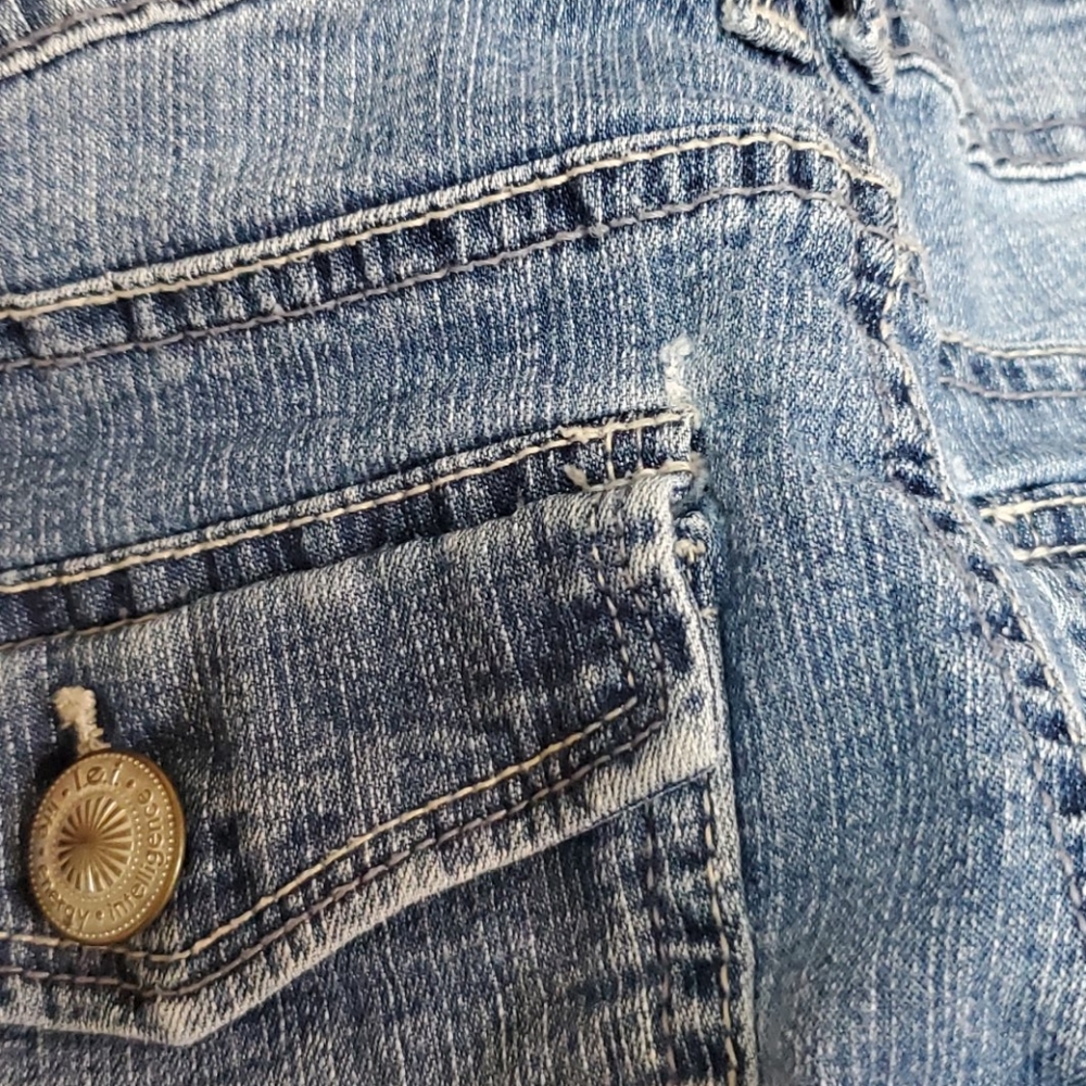 Capri Jeans 👖 - Picture 4 of 5